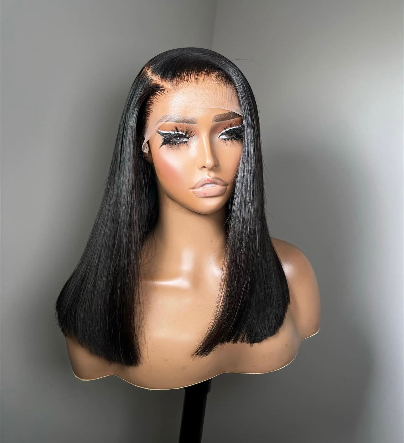 Bob Straight Glueless Full Frontal Wigs