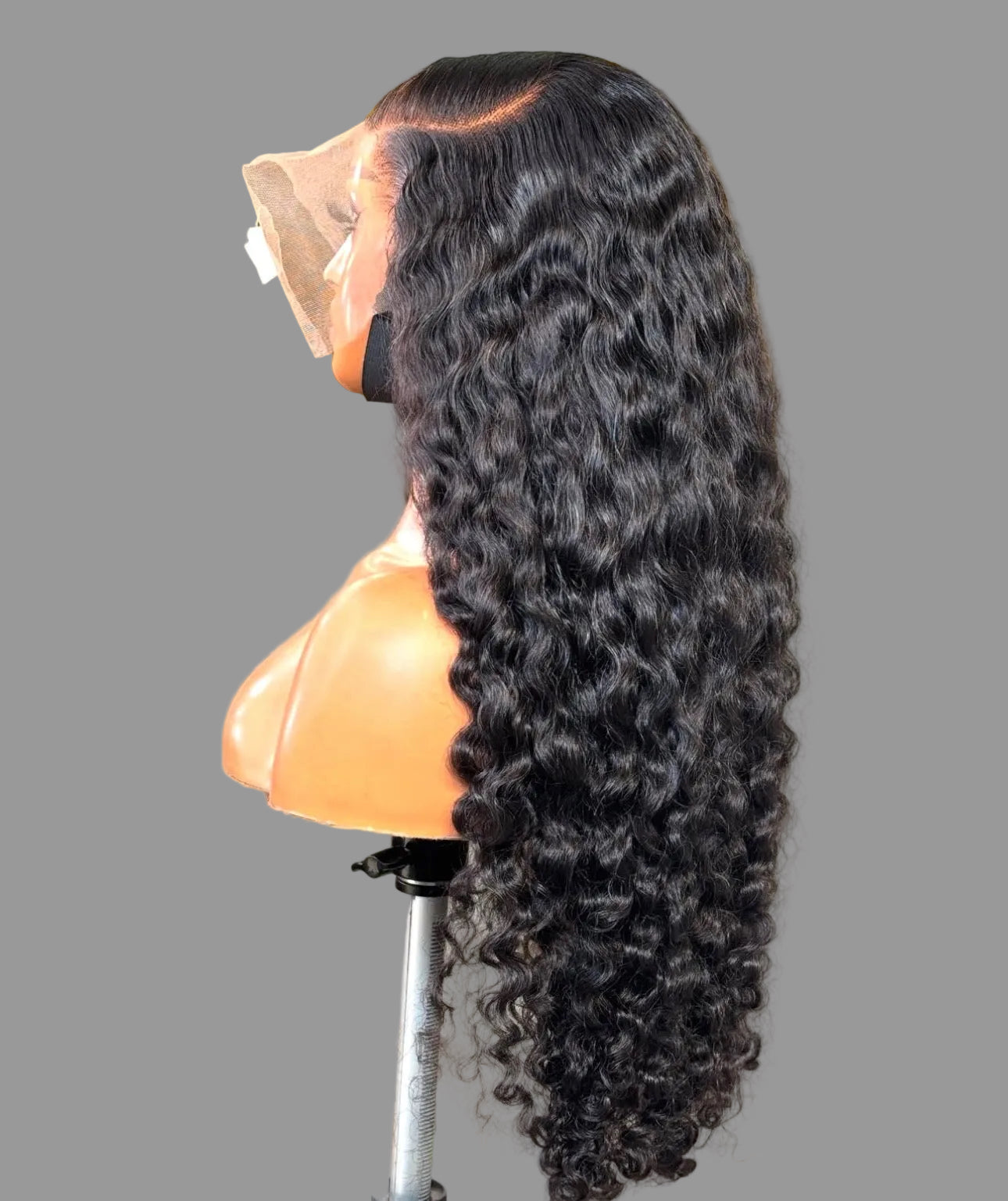 “20” Glueless 13x4 Curly Wig