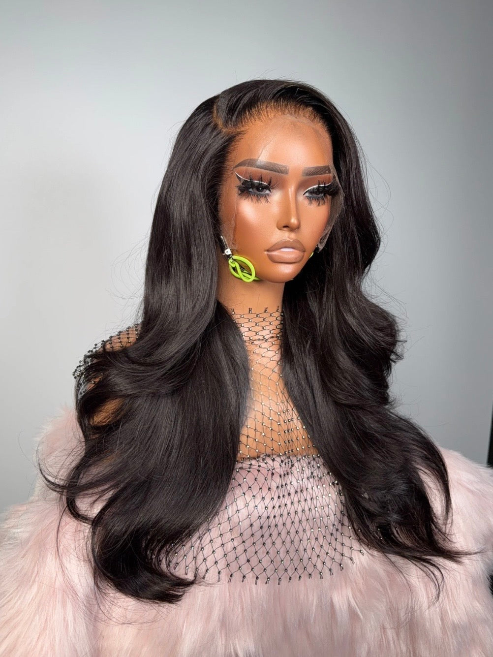 “18inch 13x6 HD Full Frontal Glueless Wig