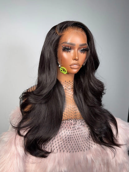 “18inch 13x6 HD Full Frontal Glueless Wig